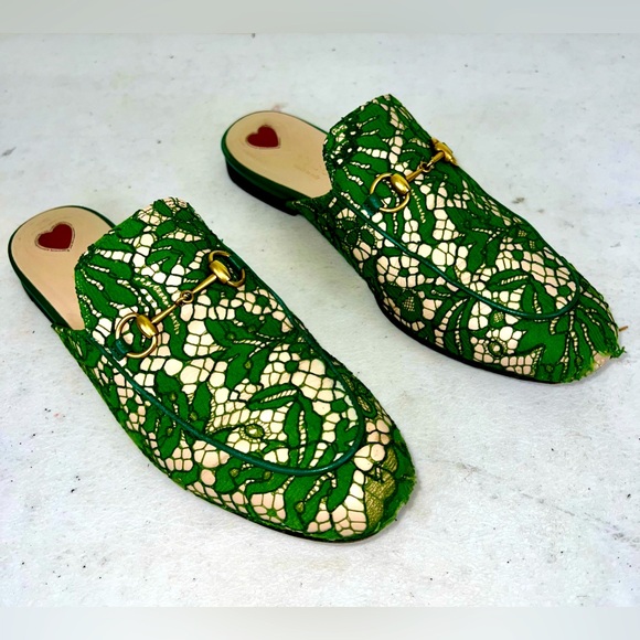 GUCCI PRINCETOWN LEATHER AND LACE MULES - Picture 1 of 9